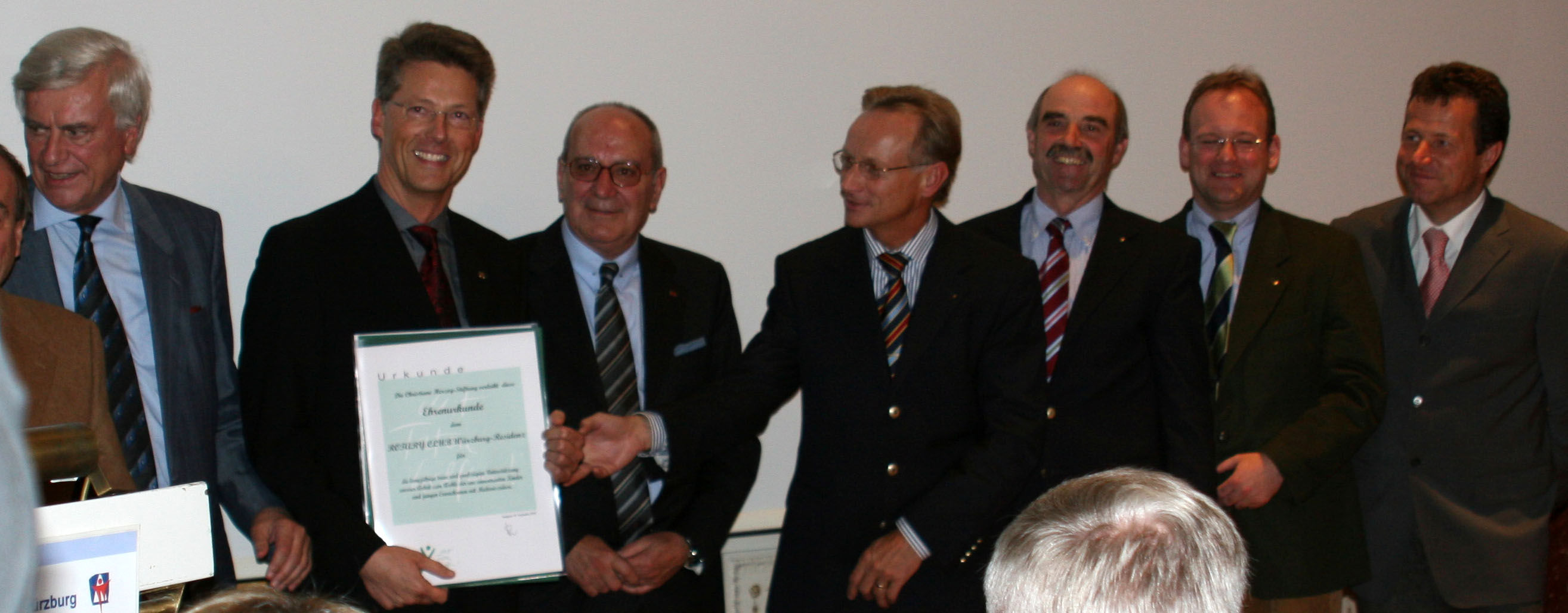 Ehrenurkunde%201000